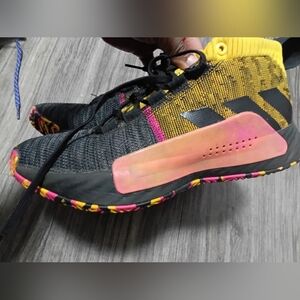 Men's Adidas Dame 5 Core Black Pink Shock Sneakers Size 7 Basketball Shoes
